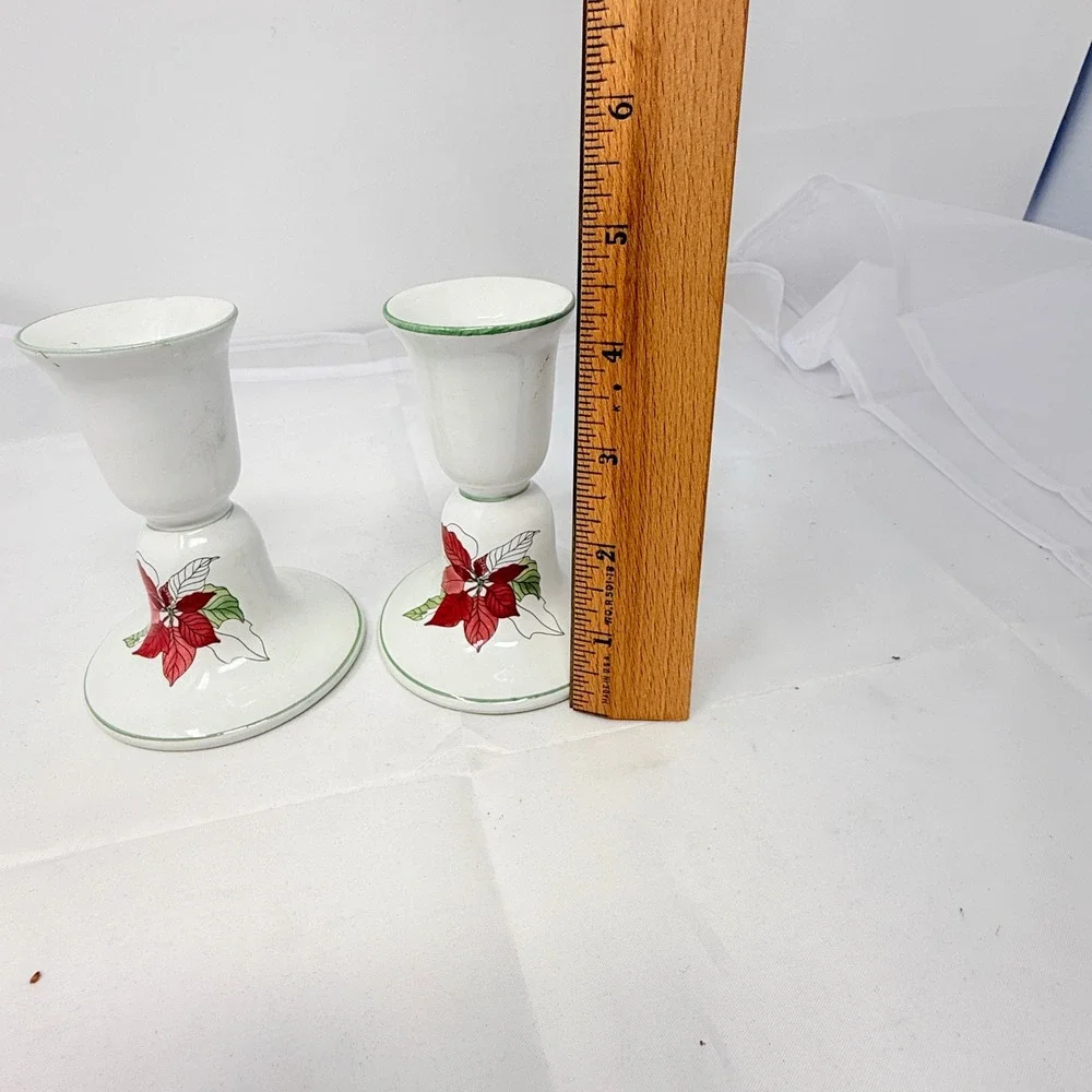 Pair Block Bernarda Portugal Poinsettia Candle‎ Holders Mary Lou Goertzen 1982